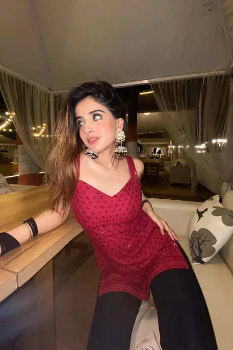 Poonam Muslim Call Girls Photo 1 of 2